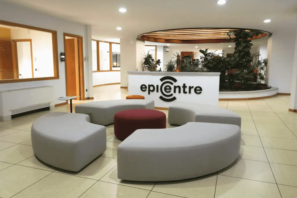 Proyecto epicentre reforma y diseño