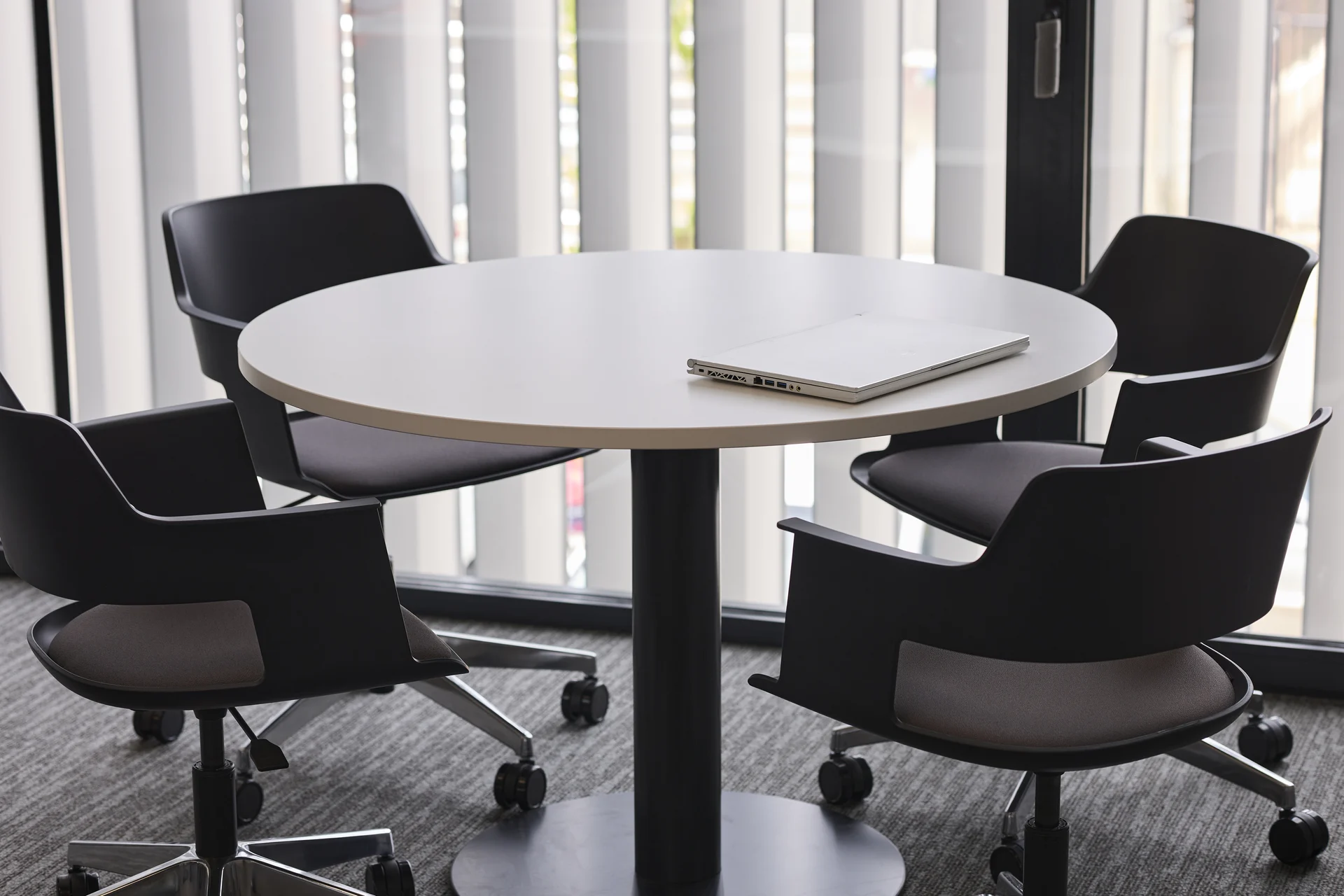 Proyecto de oficina Sant Fost de Campsentelles