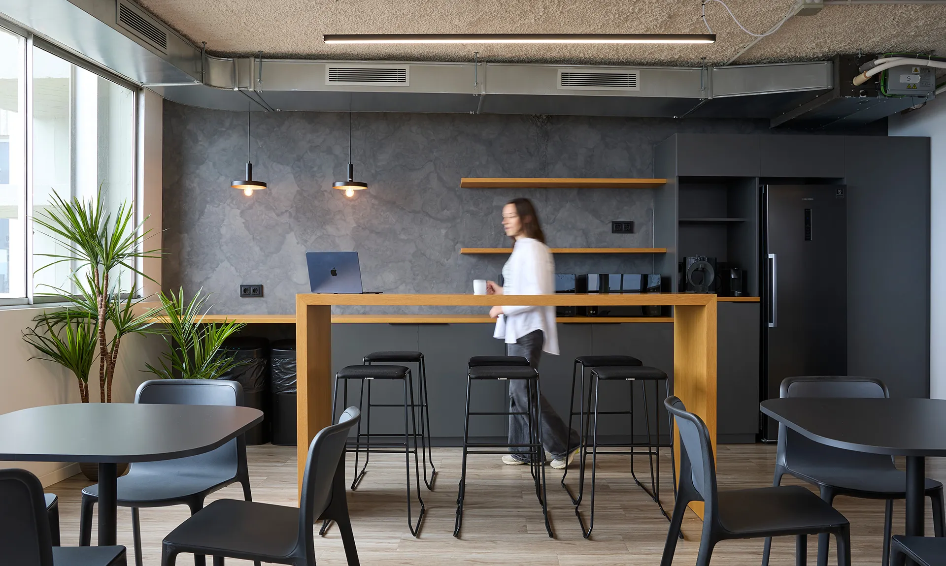 Rehabilitación oficinas Shinko by Wholecontract