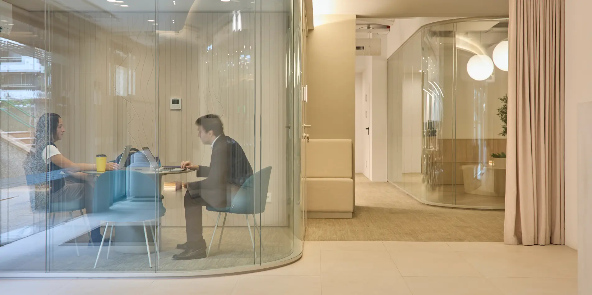 Russell & Bedford - Ampliación de oficinas en el headquarters de Barcelona.