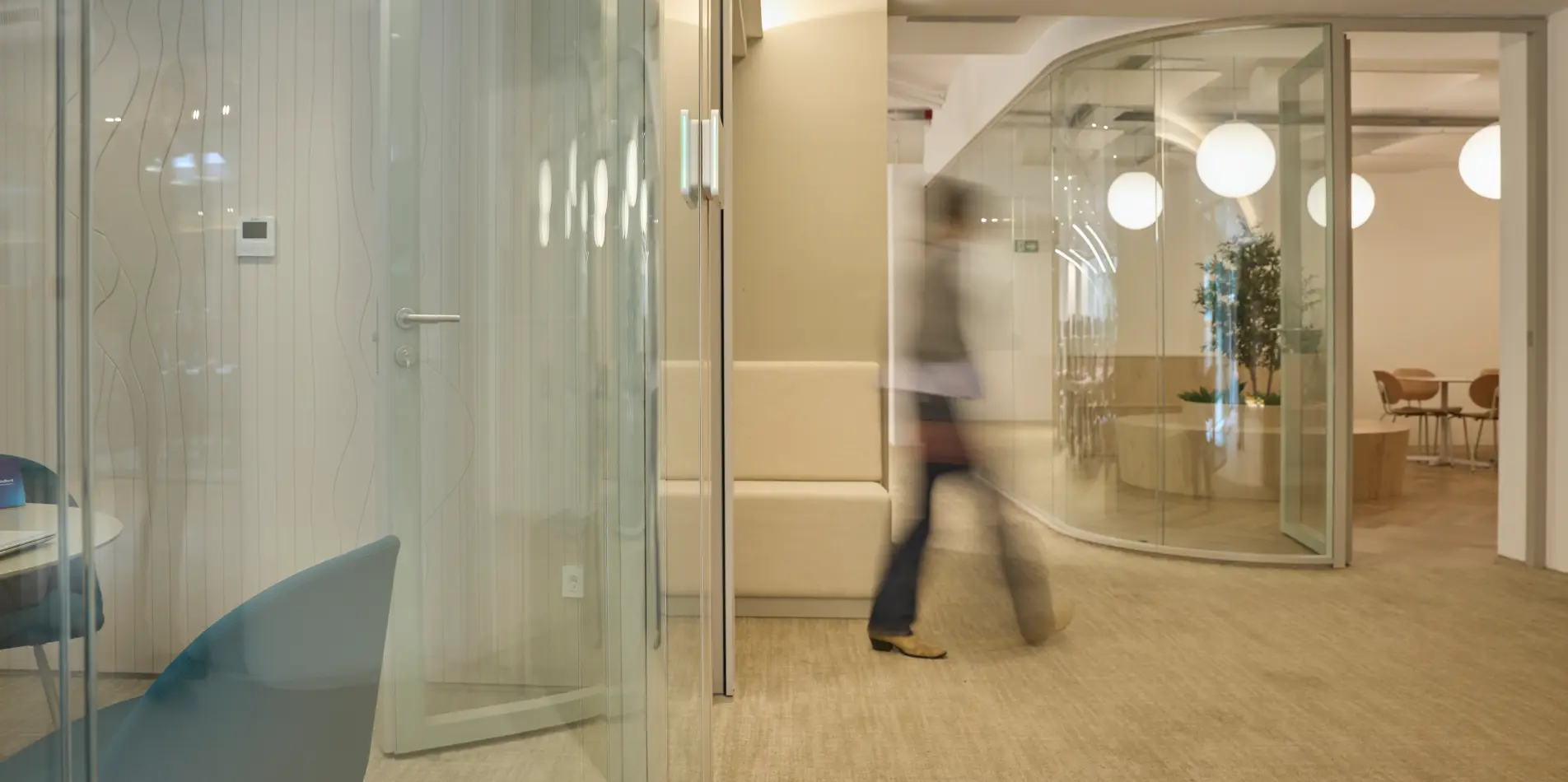 Russell & Bedford - Ampliación de oficinas en el headquarters de Barcelona.