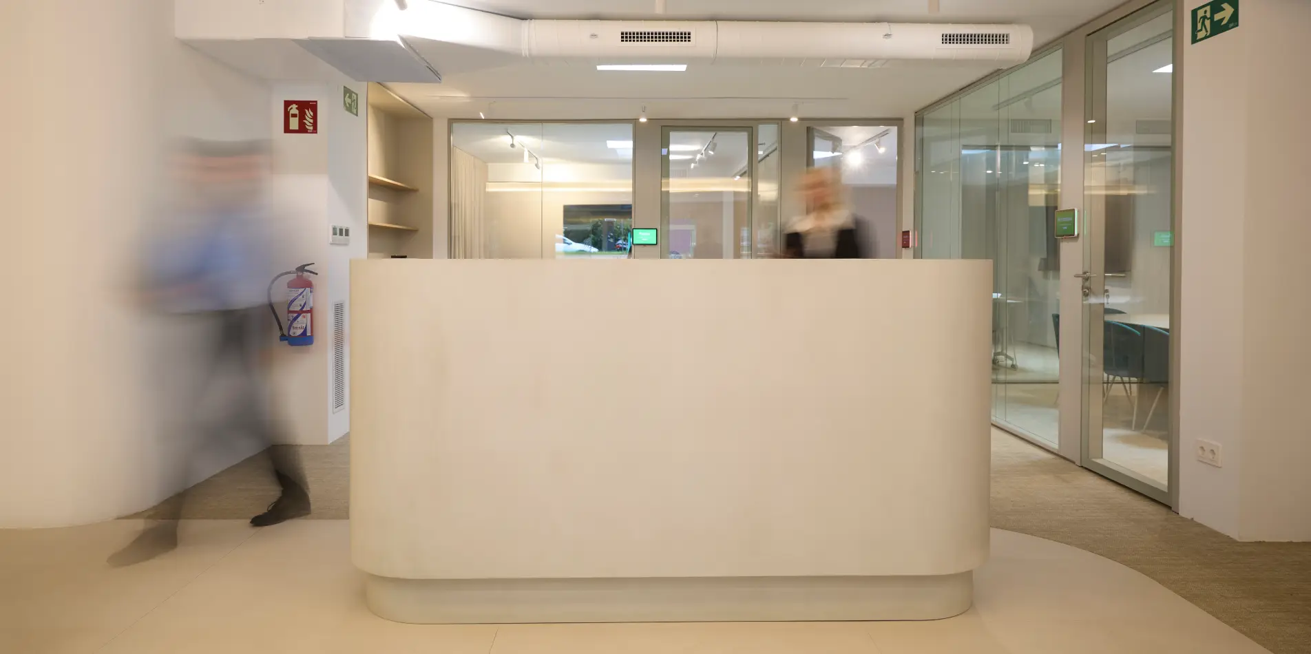 Russell & Bedford – Ampliación de oficinas en el headquarters de Barcelona. Russell & Bedford - Ampliación de oficinas en el headquarters de Barcelona.