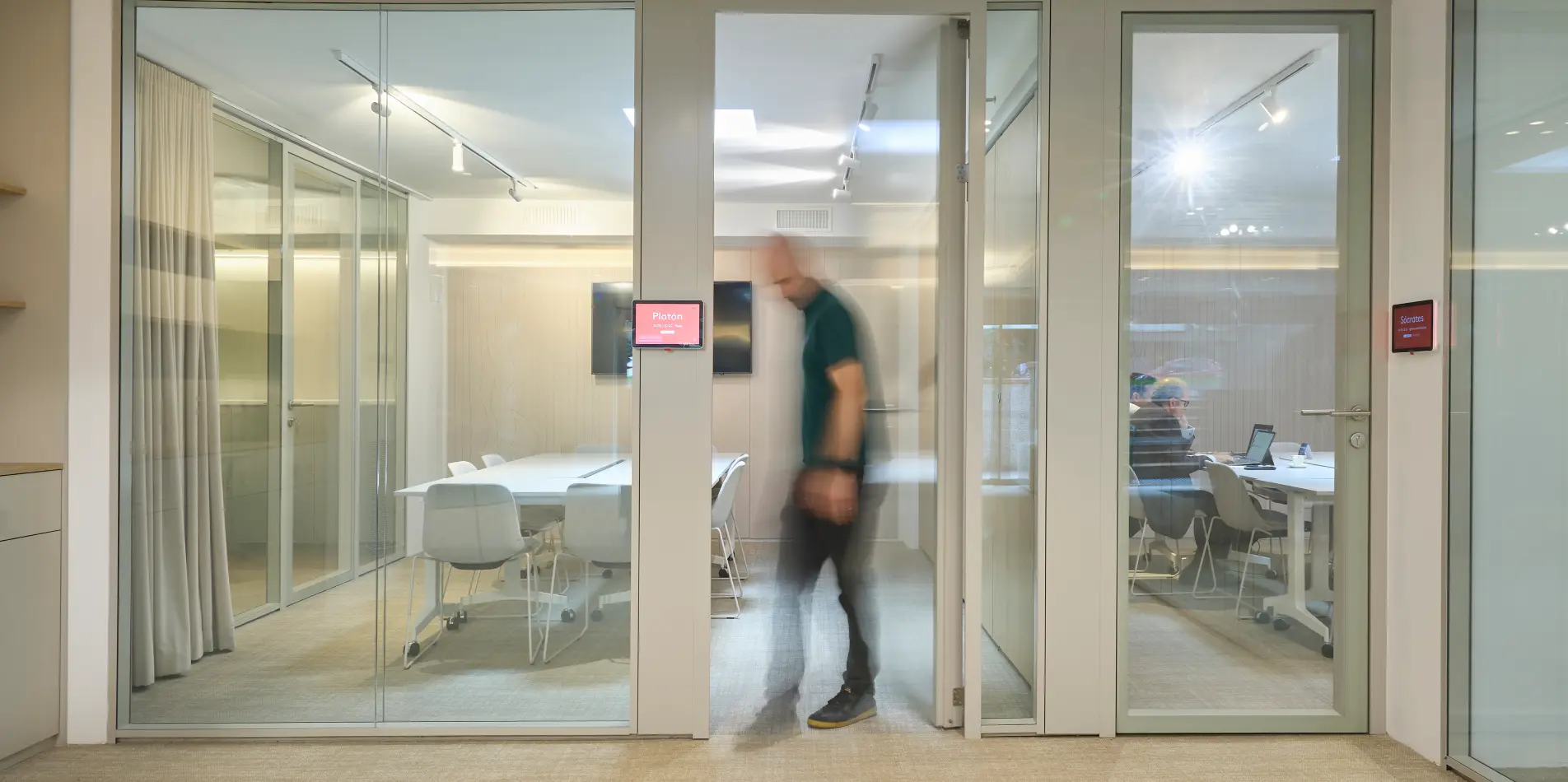 Russell & Bedford - Ampliación de oficinas en el headquarters de Barcelona.