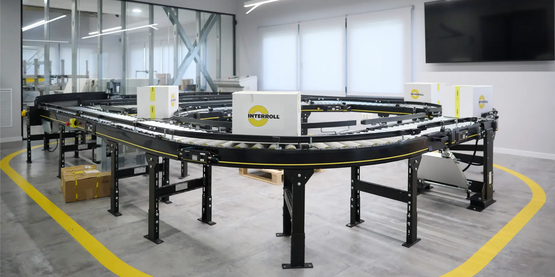 Reforma oficinas Interroll by Wholecontract