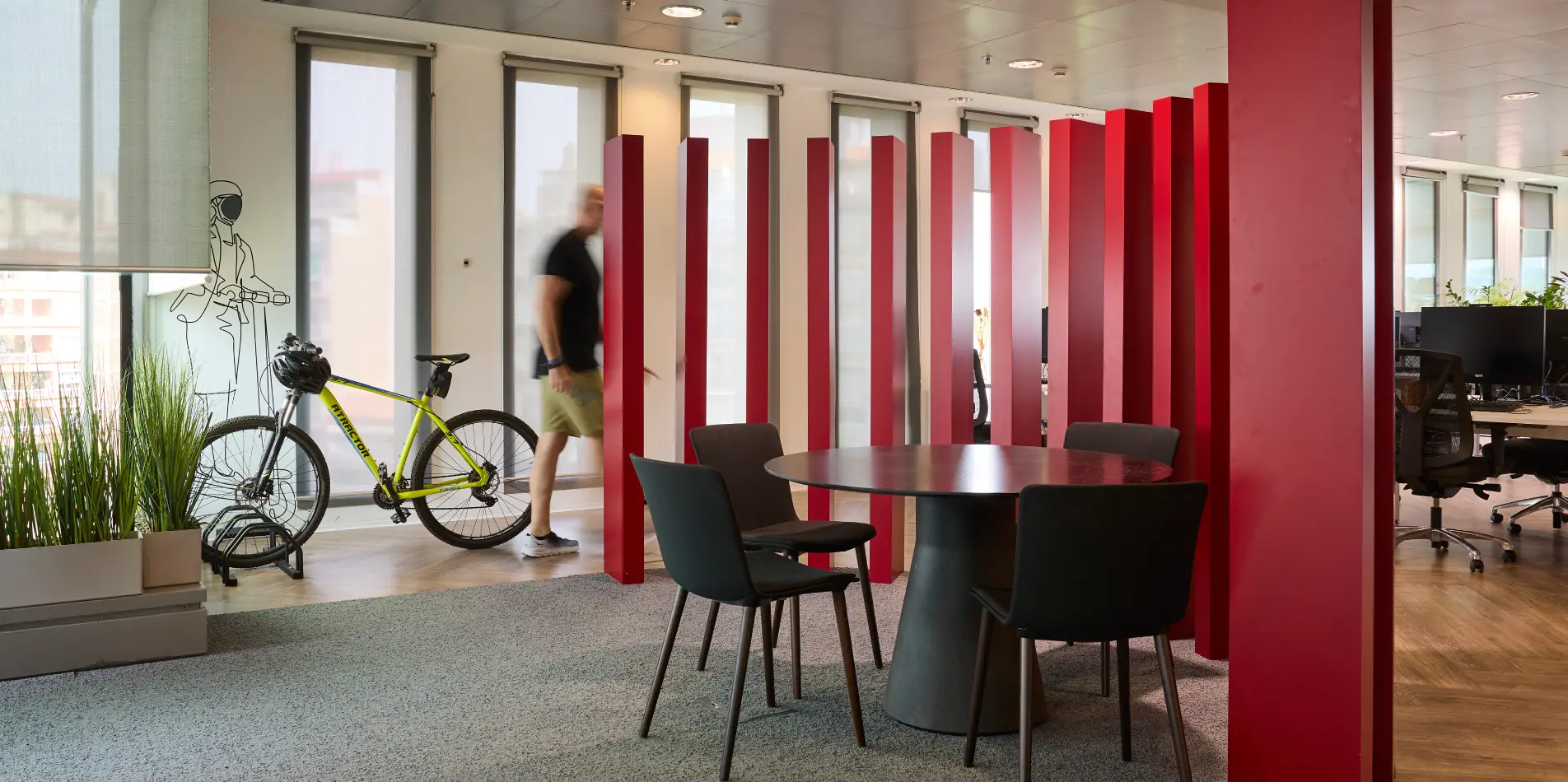 Redistribución de oficinas Michael Page by Wholecontract