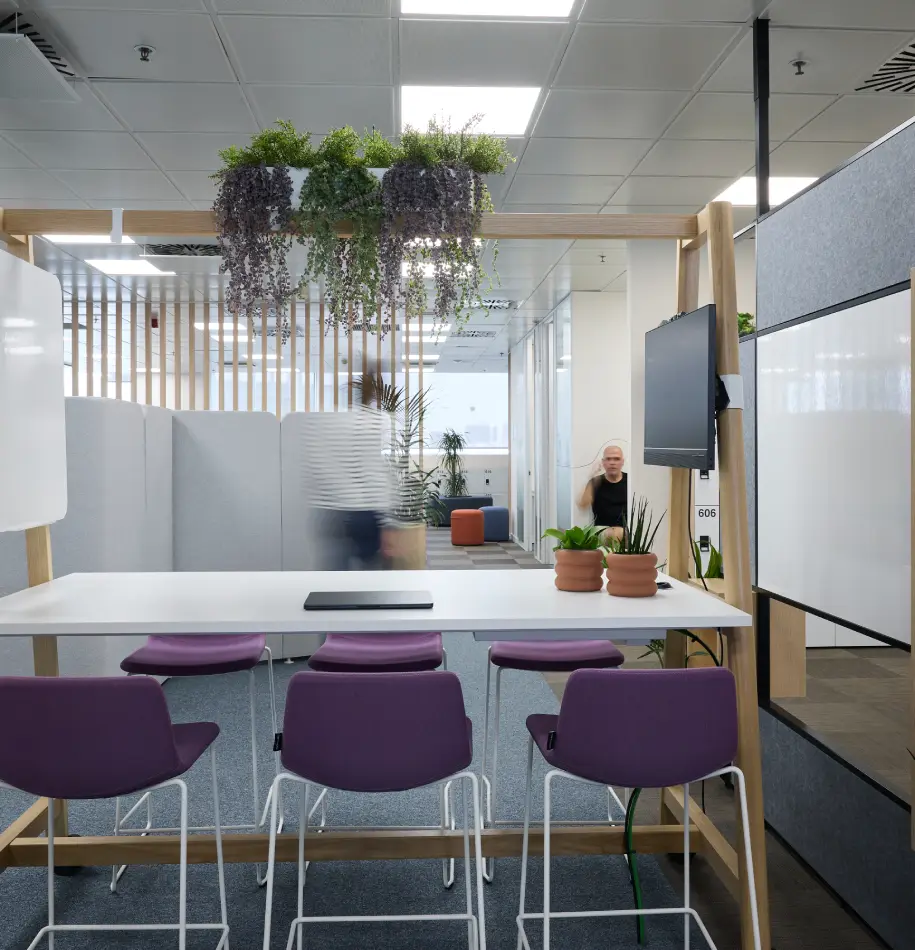 Adaptación oficinas Page Group by Wholecontract