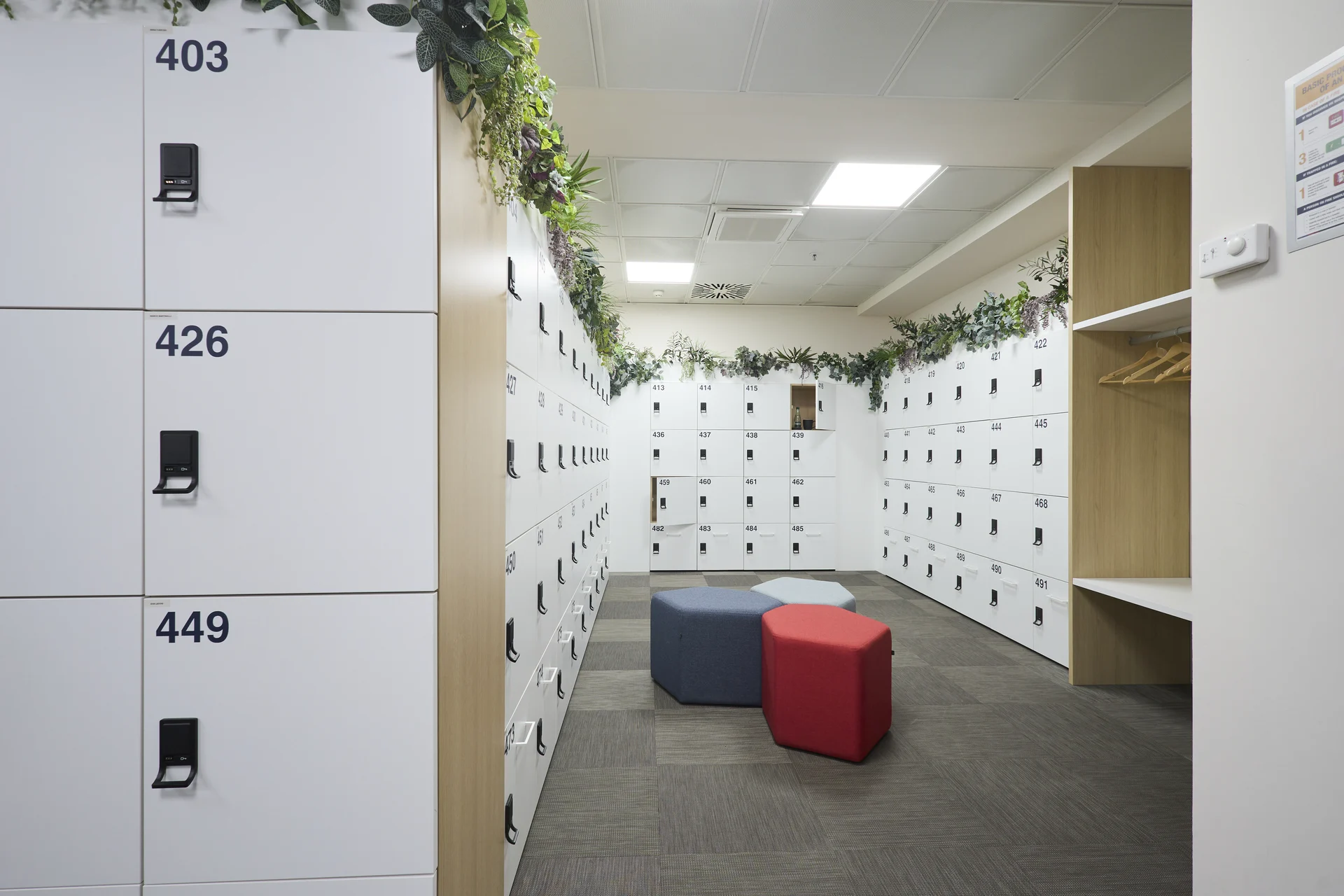 Adaptación oficinas Page Group by Wholecontract