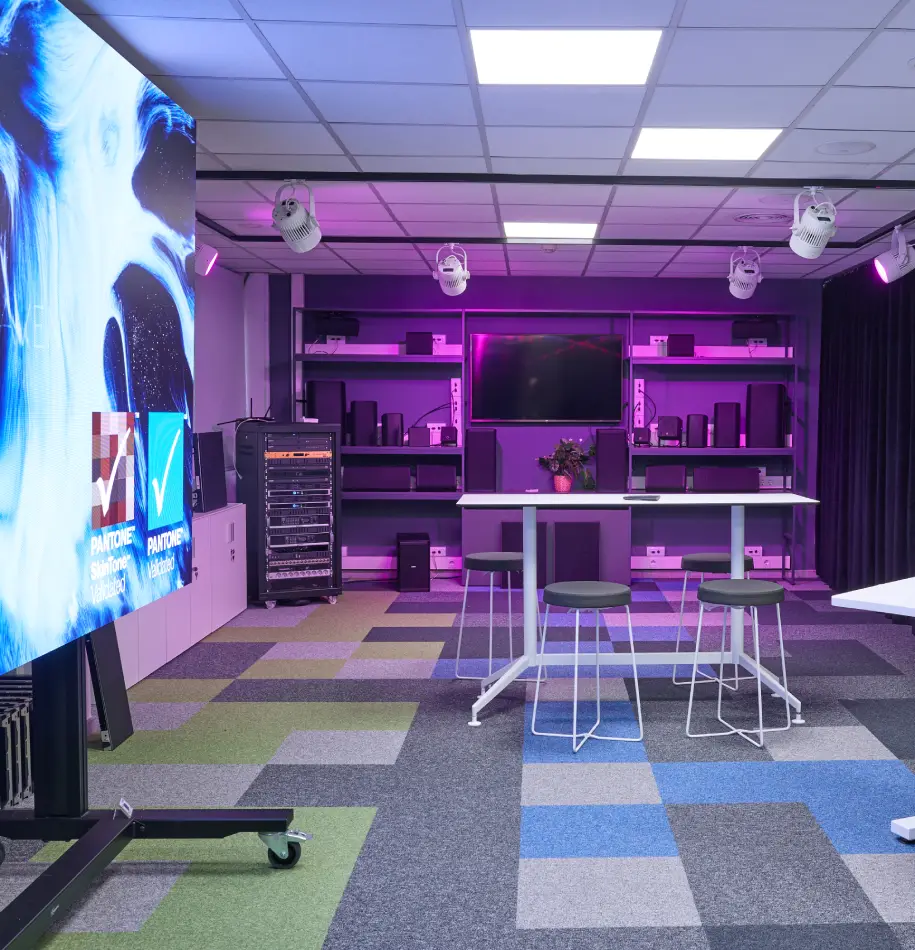 Remodelación oficinas Earpro by Wholecontract