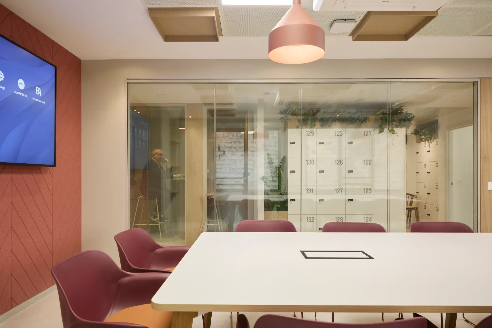 Volotea by Wholecontract