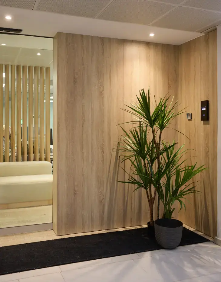 Ampliación oficinas Russell & Bedford Barcelona by Wholecontract